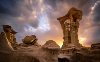 Rock formation sunset clouds mountains - the cloud above free wallpaper for desktop