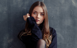 Elina karimova long hair blue 6 - free vintage wallpaper