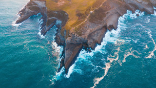 Aerial island plane ocean sky - an aerial view free wallpaper