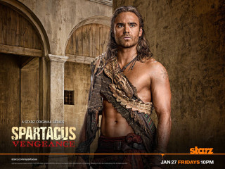 Man large shirt cave doorway - a cave free wallpaper