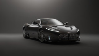 Black sports car studio photo - a studio photo free wallpaper