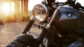 Motorcycle dirtroad sunshine gate photorealism - the sun shining behind free wallpaper
