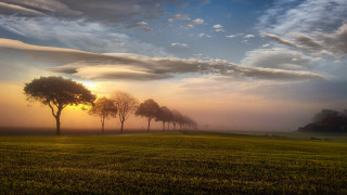 Foggy sunset mountains lake cityscape - german romanticism free wallpaper for desktop