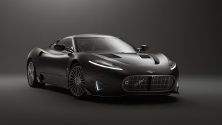 Black sports car white stripe 4 - a black sports car free wallpaper