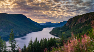 Lake mountains forest sunset clouds - mountain and trees free wallpaper