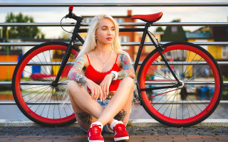 Woman bike redrim denim tattoo - a red rim free wallpaper for desktop