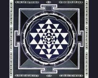 Srila circle black white border - white border free wallpaper for desktop