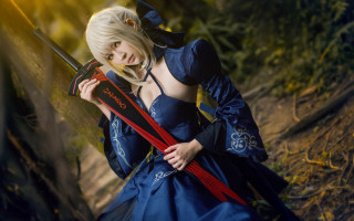 Alice prin blue dress red - a red handle free wallpaper