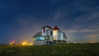 Lighthouse hill night starred sky - the top free wallpaper for desktop