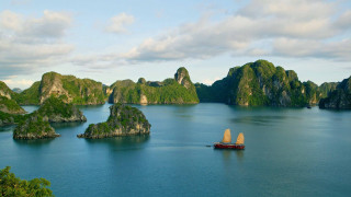 Boat water mountains rocks islands - ding yunpeng free wallpaper