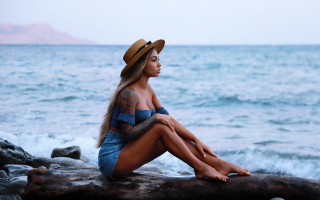 Woman ocean log hat tattoo - tattoo free wallpaper