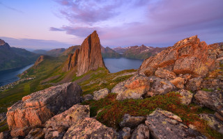 Mountain lake sunset clouds forest 3 - a lake and mountains free wallpaper for desktop