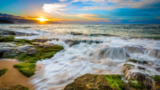 Sunset rocky beach waves moss - the rock and the water free wallpaper