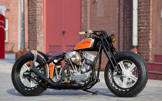 Motorcycle street building red door - jimmy nelsson free wallpaper