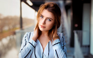 Woman blue shirt white shirt 2 - her shoulder free wallpaper for desktop