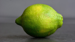 Lime table gray background reflection - a gray wall behind free wallpaper