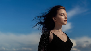 Elina karimova beach blowing hair - free vintage wallpaper for desktop