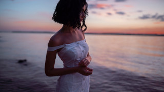 Woman beach sunset white dress - the background and a body of water free wallpaper for desktop