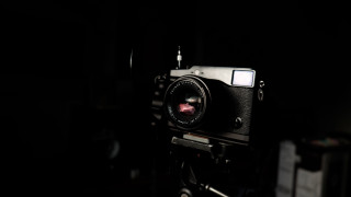 Camera flashroom darkbuilding light leica - the dark room of a building free wallpaper