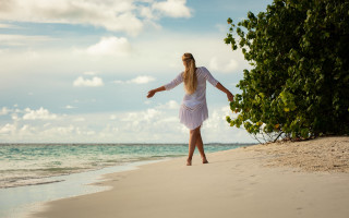 Beach woman white dress ocean - kitsch movement free wallpaper