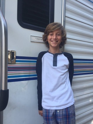 Boy smiling trailer bun plaid - a boy free wallpaper for mobile