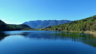 Lake mountains trees sunny day 7 - lake free wallpaper