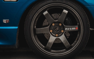 Blue tire black rim red - rim free wallpaper