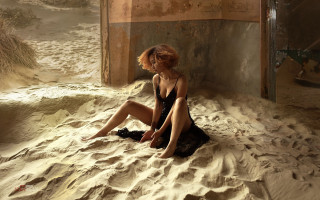 Elina karimova beach fashion portrait - a sandy beach free wallpaper