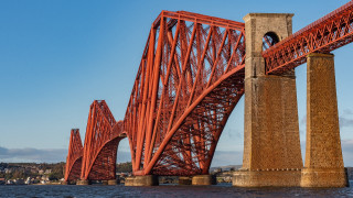 Large bridge tower water constructivism - a large bridge free wallpaper