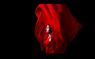 Woman red dress hiding red - chen lu free wallpaper