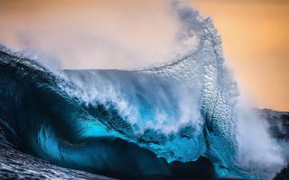 Large wave breaking ocean yellow - a large wave free wallpaper