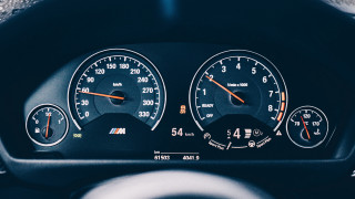 Car dashboard speedometer gauges beeple - a speedometer free wallpaper for desktop