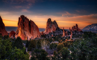 Sunset garden of the gods - beautiful landscape free wallpaper for desktop