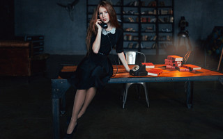 Woman sitting coffee phone fashion - anka zhuravleva free wallpaper