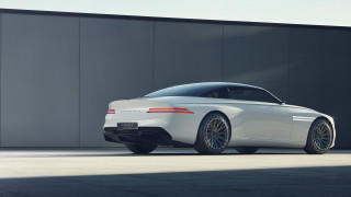 White car building gray wall - a gray wall behind free wallpaper