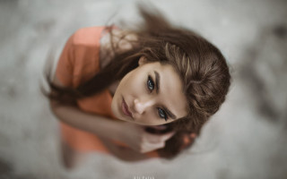 Elina karimova smiling blue eyes - her face and a hand free wallpaper