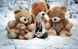 Woman snow teddy bears smiling - brigette barrager free wallpaper