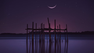 Full moon water dock crescent - over a body of water free wallpaper