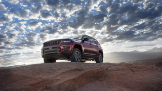 Purple jeep rocky hill cloudy - renaissance free wallpaper for desktop