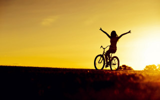 Sunset biking joy figure libre - a person riding free wallpaper for desktop