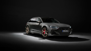 Grey car dark room spotlight - romanesque free wallpaper for desktop