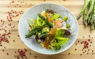 Salad asparagus vegetables redpepperflakes stilllife - other vegetable free wallpaper