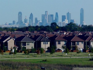 Houses skyline skyscrapers residential area - free city wallpaper for desktop
