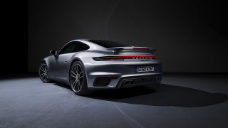 Silver porsche dark room spotlight - ultra high detail free wallpaper