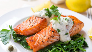 Salmon greens lemon plate fork - a fork and knife free wallpaper for desktop