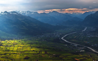 Valley road mountains sunset sky - a view of a valley free wallpaper for desktop
