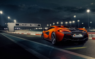 Sports car night track lights - nice free wallpaper for desktop