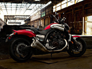 Red black motorcycle warehouse detailed - motorcycle free wallpaper