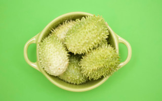 Green spiky fruit bowl gradient - a bowl free wallpaper