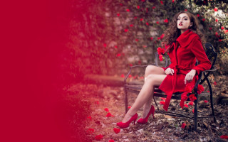 Woman red dress park roses - artur tarnowski free wallpaper